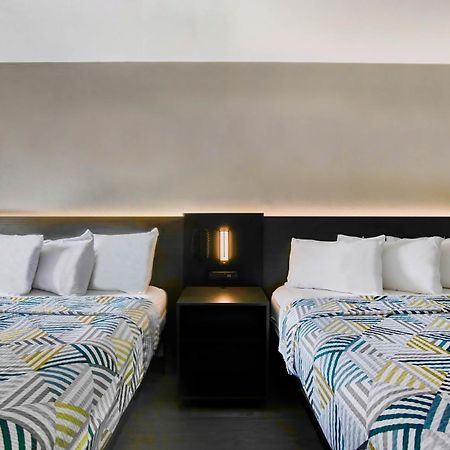Motel 6 Atlanta, Ga - Midtown Экстерьер фото